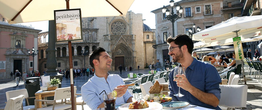 10 Epic Group Travel Ideas in Spain: Unforgettable Adventures with Friends Year-Round