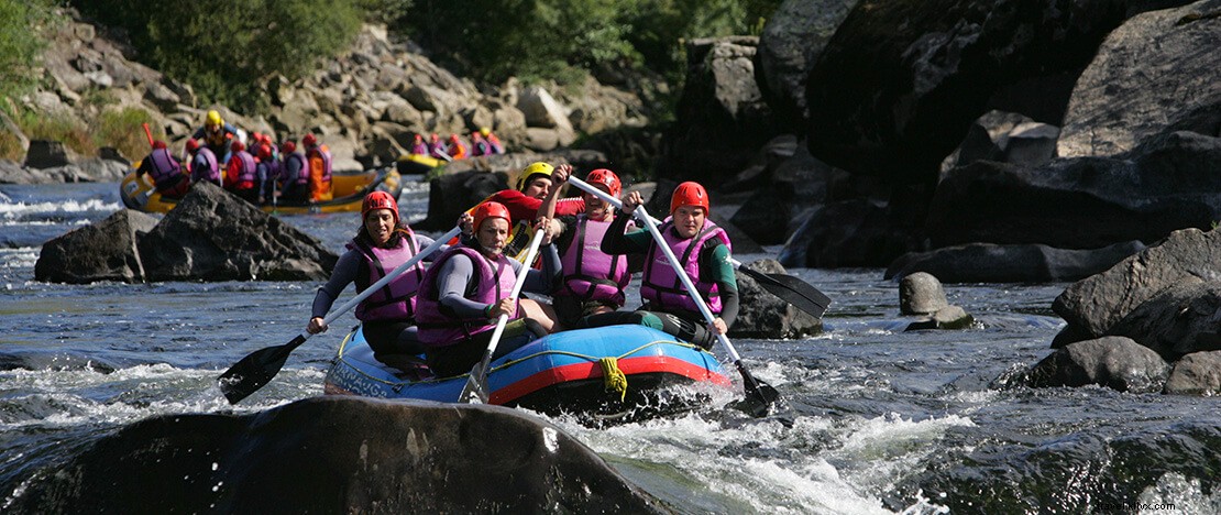 10 Epic Group Travel Ideas in Spain: Unforgettable Adventures with Friends Year-Round