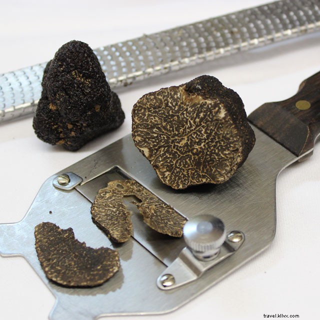 Discover Spain s Culinary Gems: Black Truffles from Soria and Saffron from Castilla-La Mancha