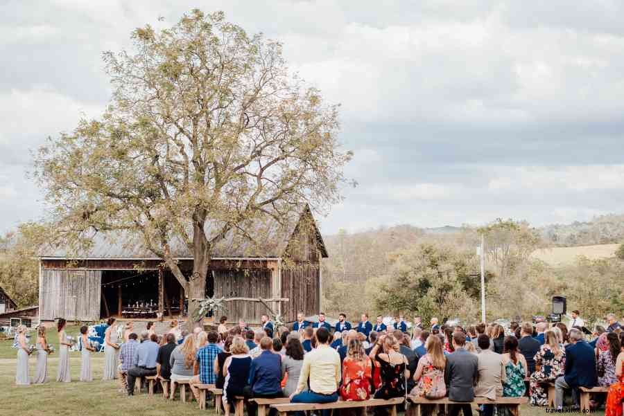 Timeless Barn Charm in Happy Valley: Old and New Architectural Gems