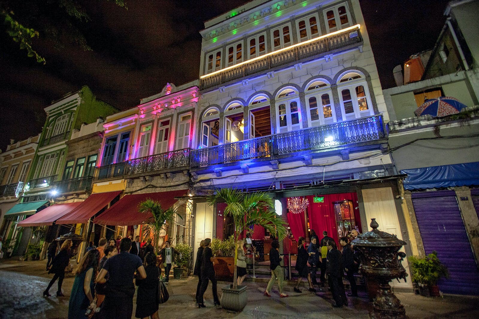 Rio de Janeiro Nightlife Guide: Top Bars, Dance Spots, and Street Parties in the Marvelous City