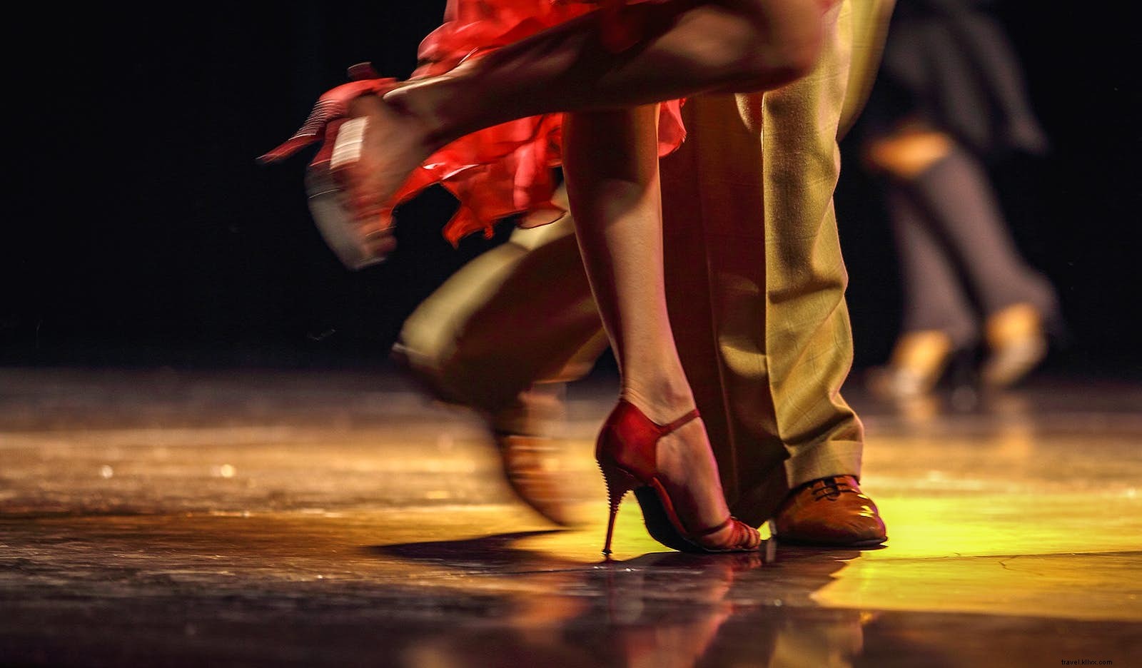 Tango in Buenos Aires: The Passionate Dance, Music, and Essential Experiences