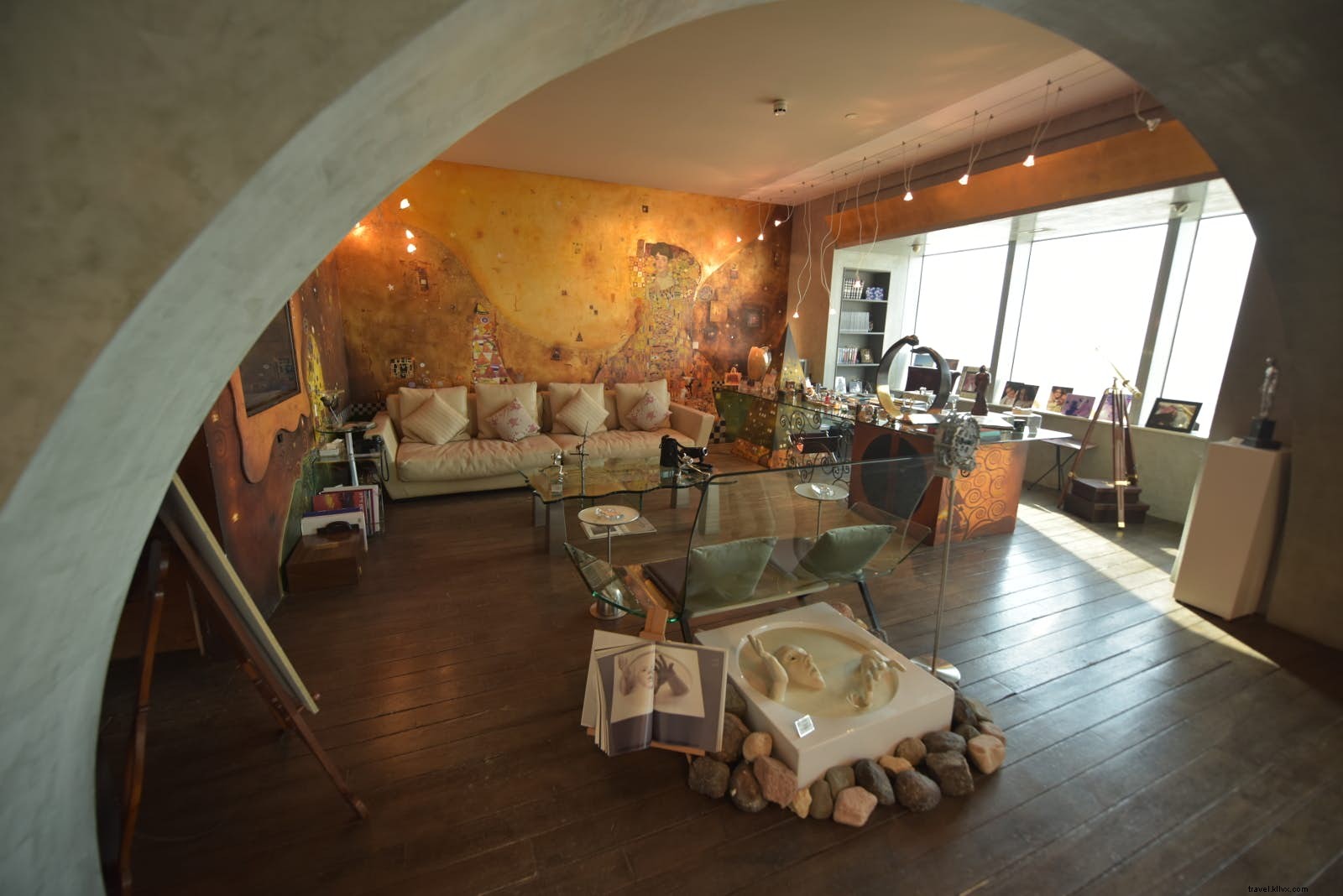 Riyadh s Essential Art Galleries: Exploring Saudi Arabia s Thriving Creative Scene