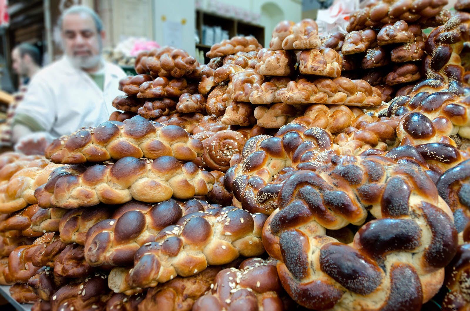 Essential Tips for an Authentic Shabbat Experience in Jerusalem