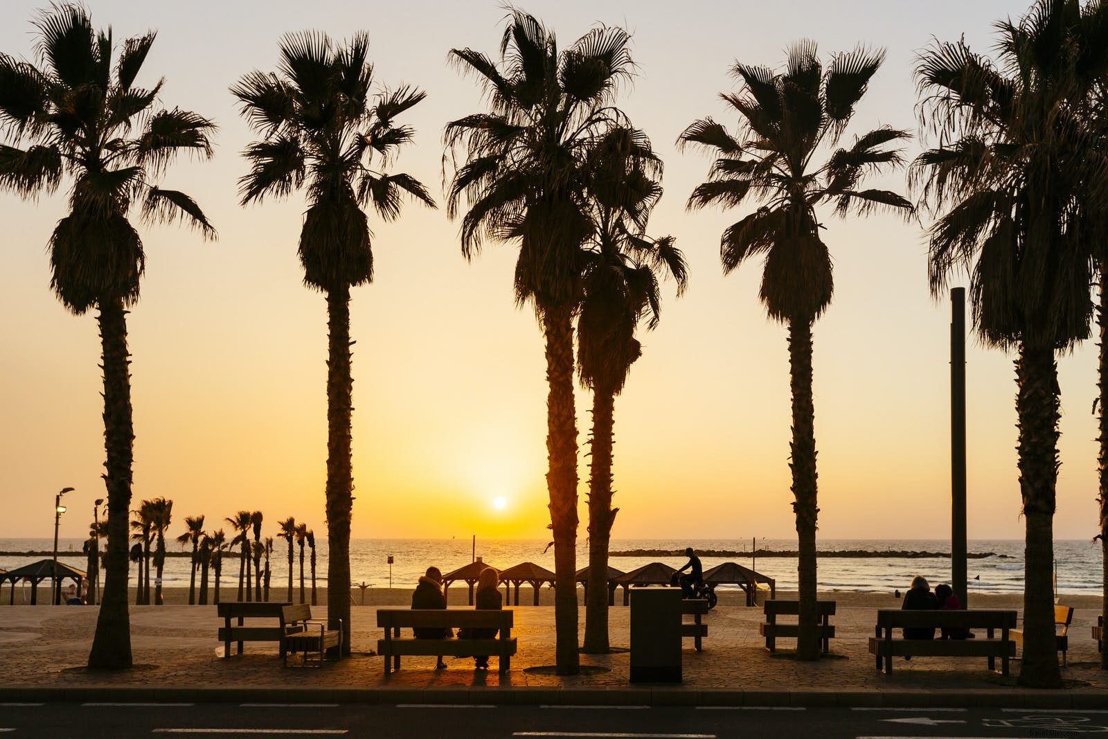 Tel Aviv with Kids: Ultimate Family Guide to Beaches, Parks, Museums & More