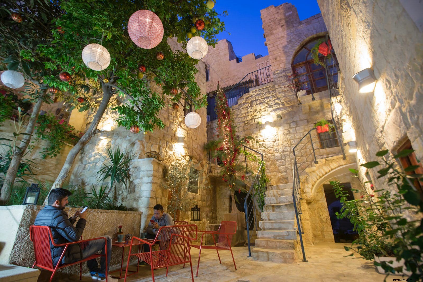 9 Authentic West Bank Spots to Unwind: Hidden Gems for Travelers