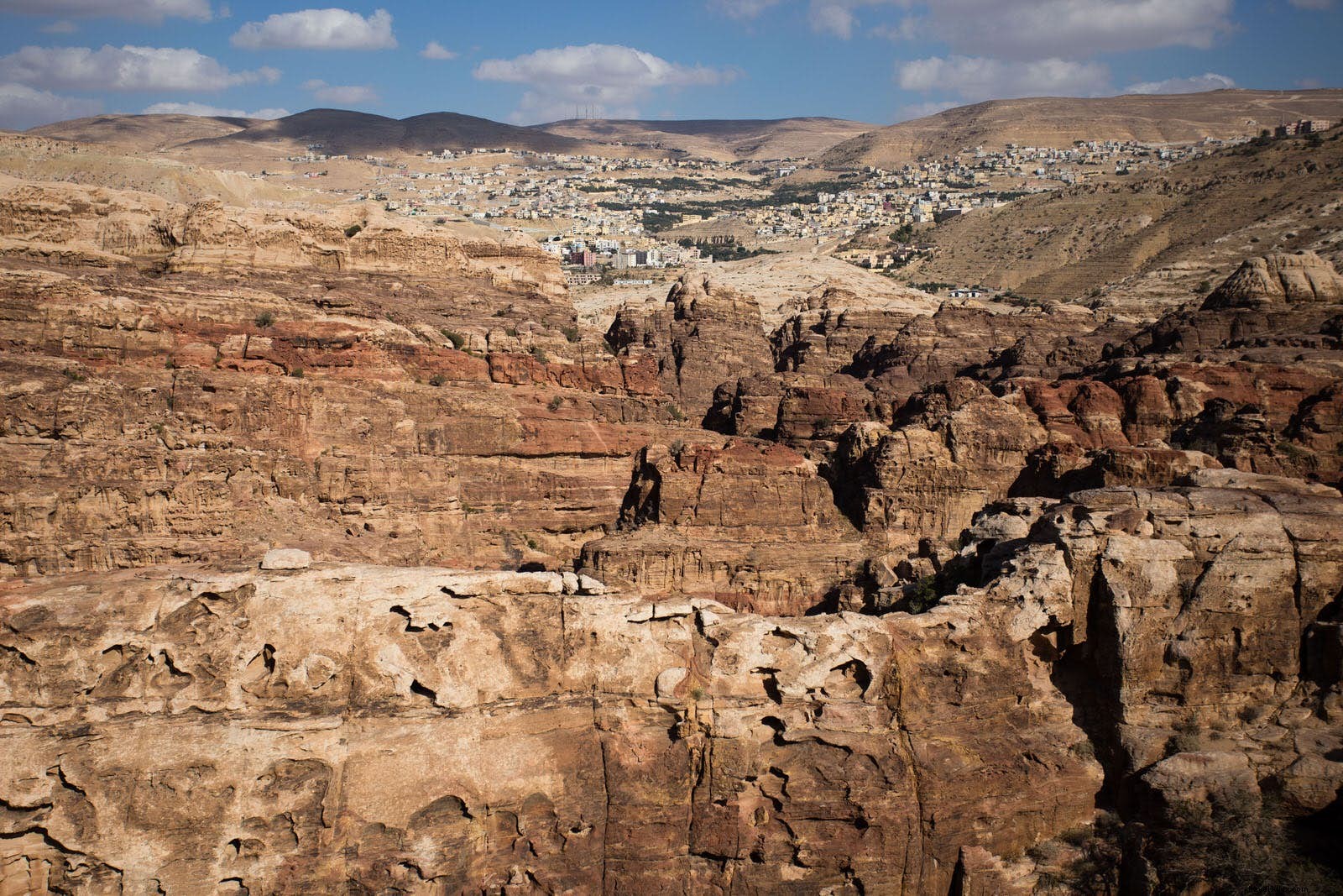 Petra s Hidden Gems: Off-the-Beaten-Path Trails and Secret Views for True Adventurers