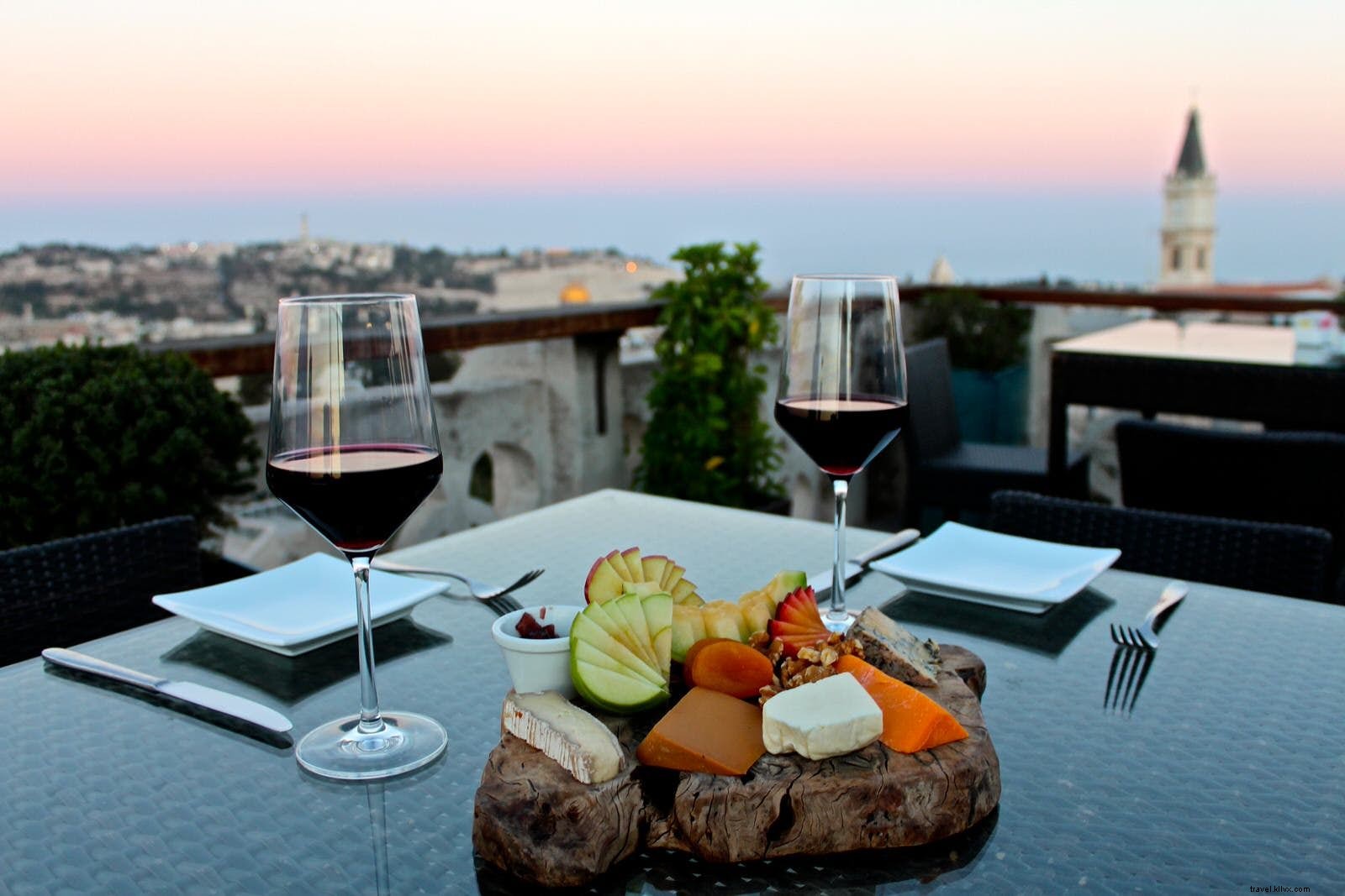 Jerusalem s Top Cafes and Bars: Premier Spots to Unwind and Recharge