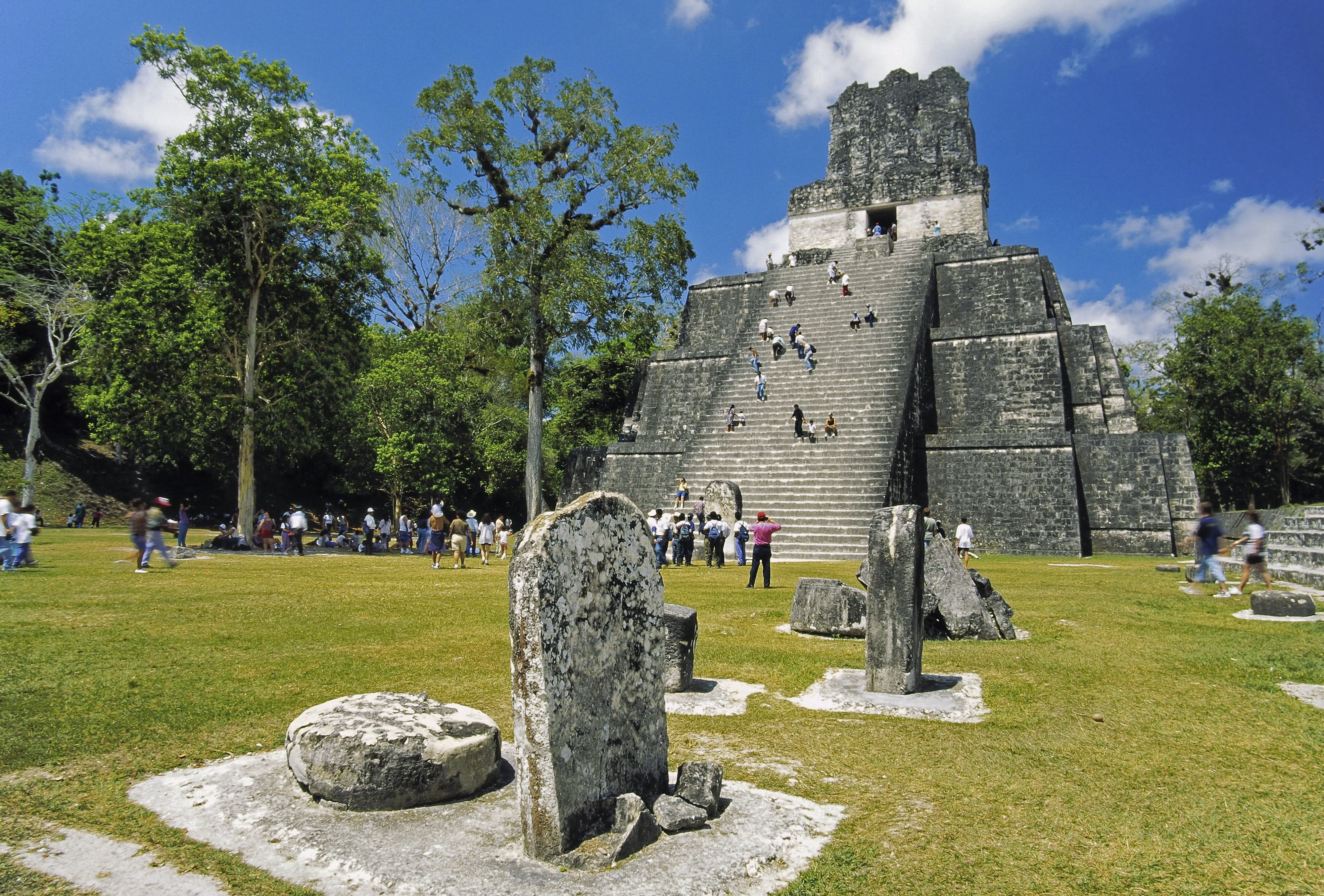 Top 10 Must-See Experiences in Central America for First-Time Visitors