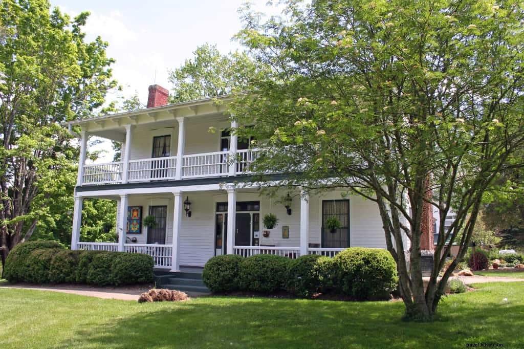 Appalachian Christmas at Shelton House: Santa Visit & Tinsel Trail Lights