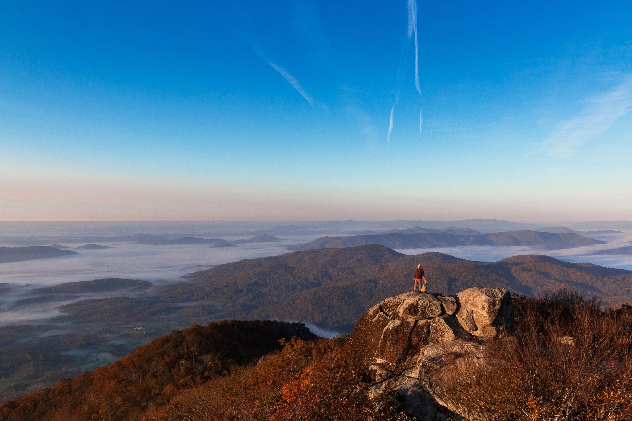 10 Stunning Fall Foliage Destinations in Virginia Beyond Shenandoah National Park