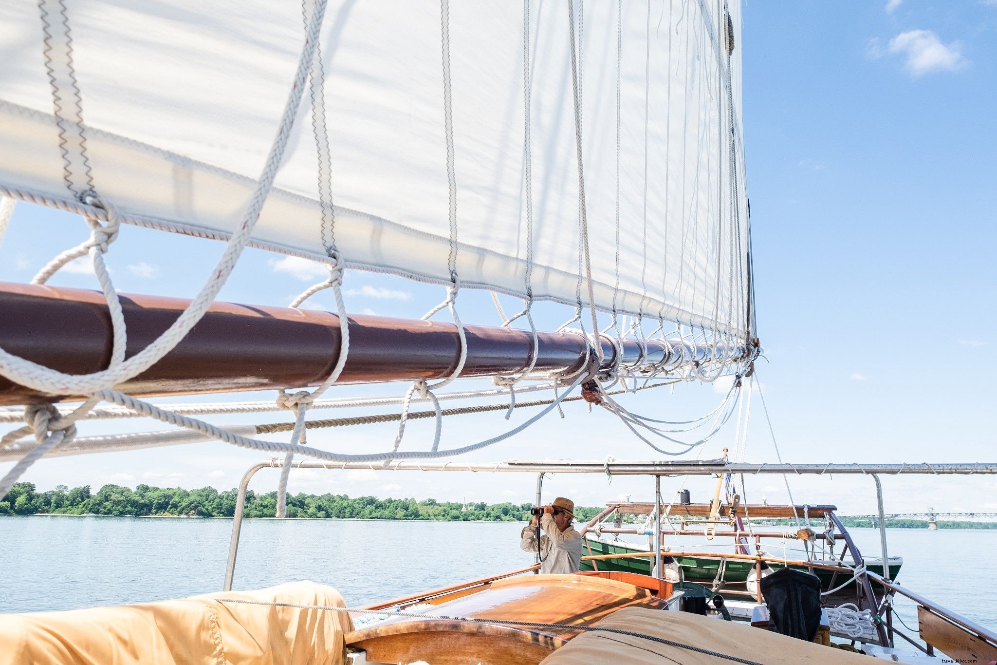 WanderLove: Ultimate Road Trip Guide from Williamsburg to Norfolk, Virginia