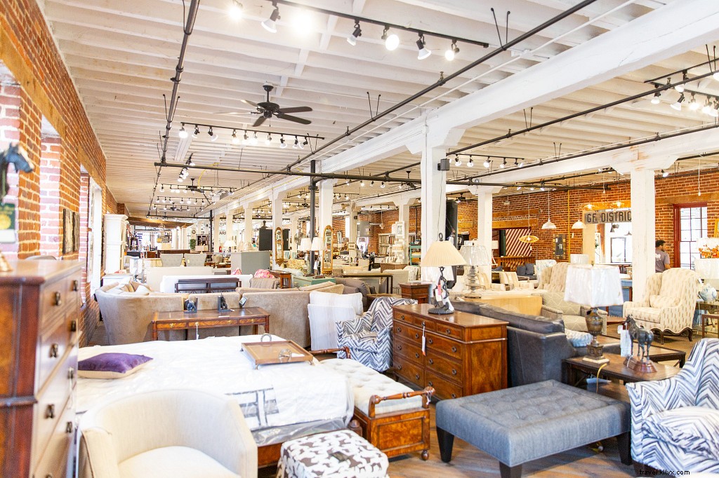 WanderLove: Ultimate Road Trip Guide from Richmond to Danville via Farmville and Clarksville