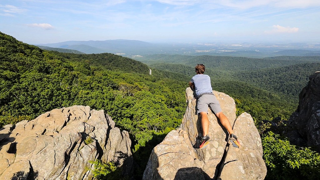 Top Blue Ridge Parkway Hikes in Virginia: Trails for Every Adventure Level