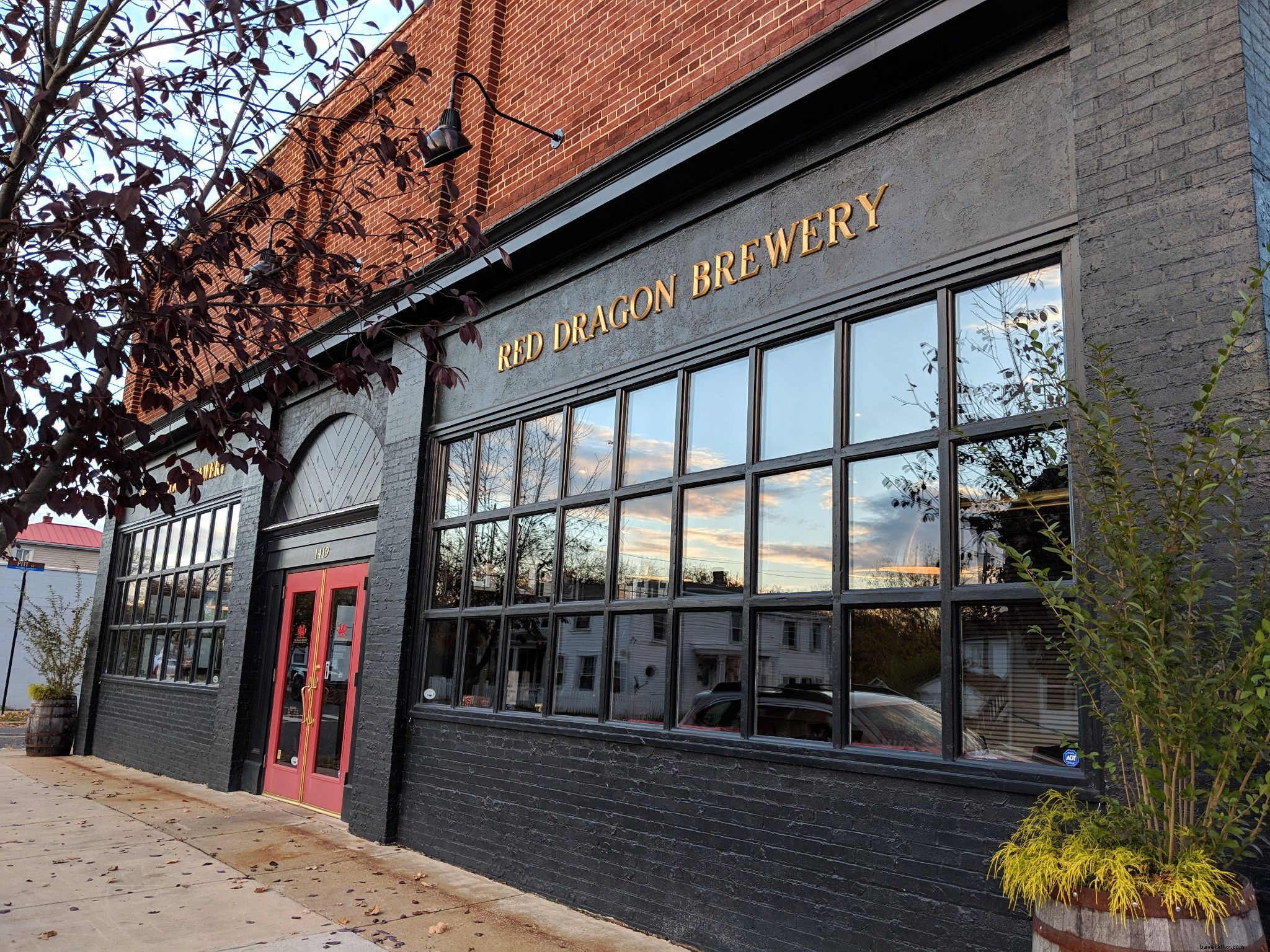 WanderLove: Scenic Road Trip Guide from Fredericksburg to Virginia s Northern Neck