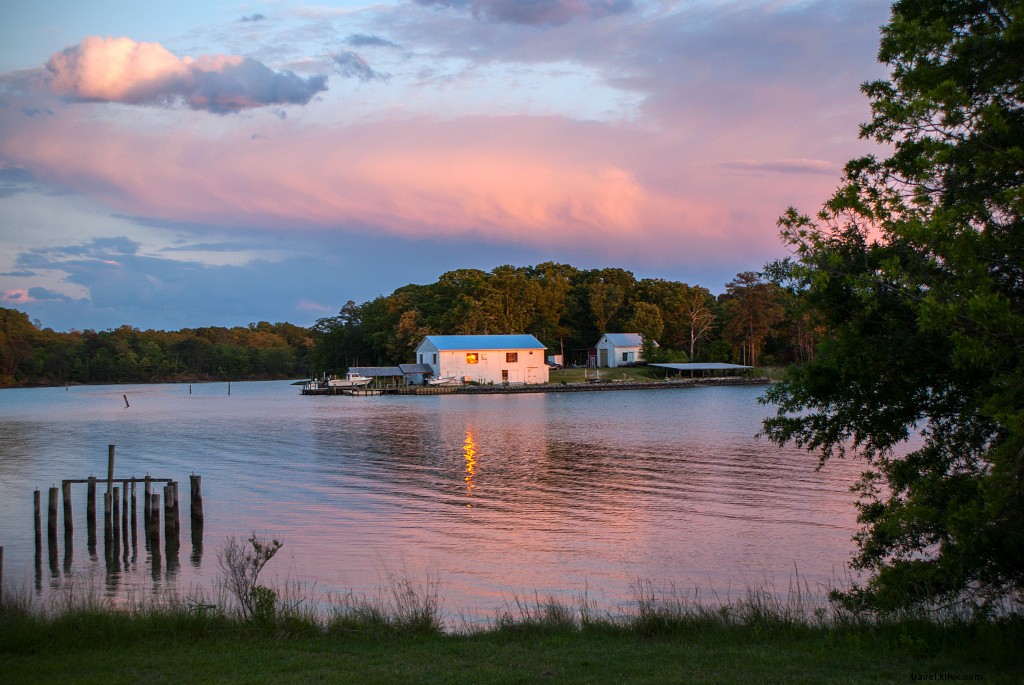 WanderLove: Scenic Road Trip Guide from Fredericksburg to Virginia s Northern Neck