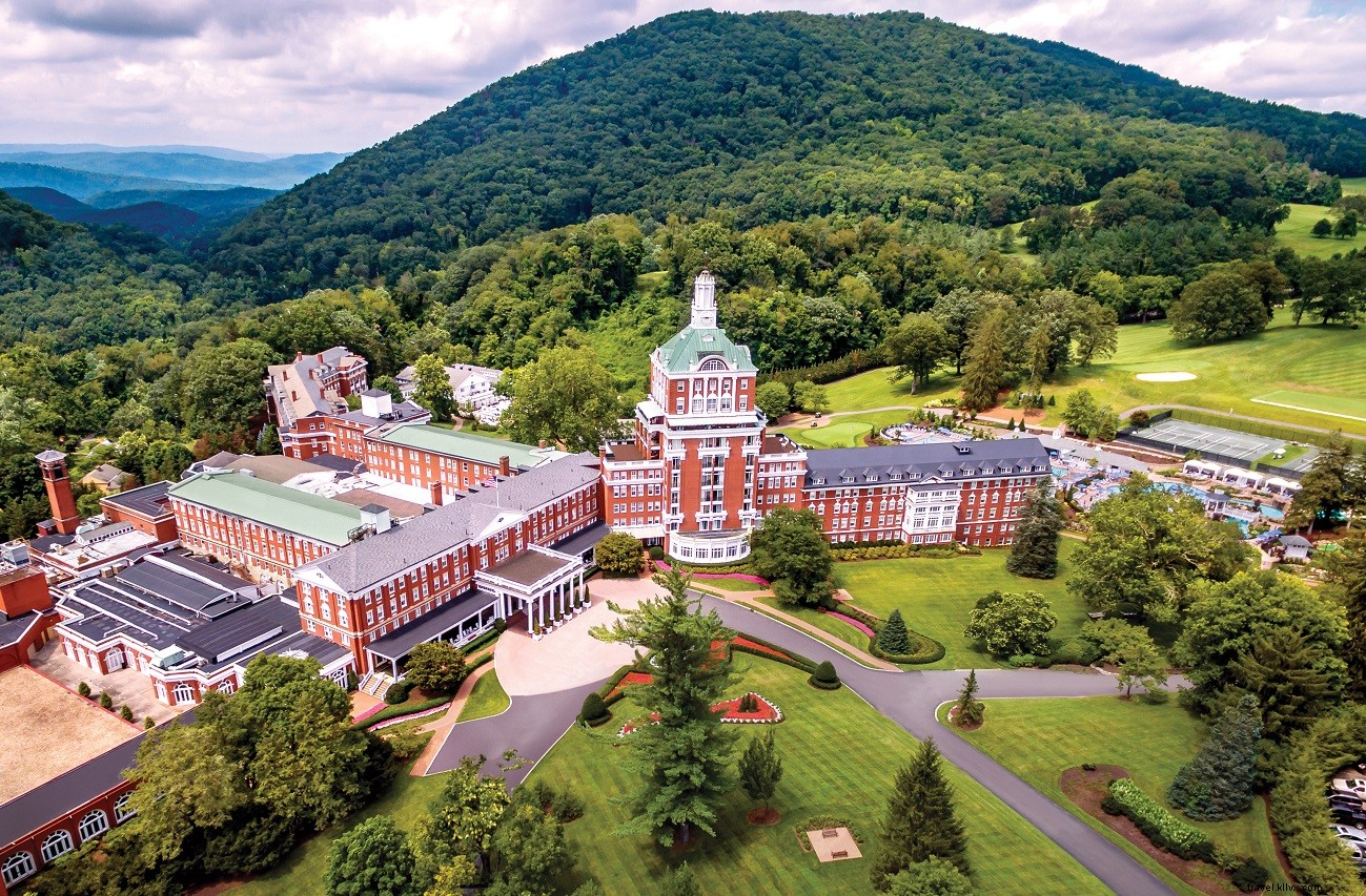 Unplug and Reconnect: 5 Screen-Free Family Vacations in Virginia