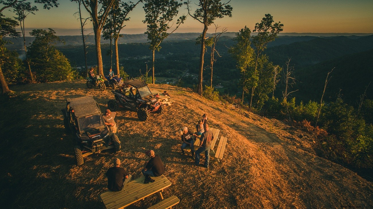 Unplug and Reconnect: 5 Screen-Free Family Vacations in Virginia