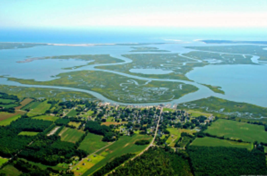 Glamping on Virginia s Eastern Shore: Luxe Yurts, Private Islands & Waterfront Escapes