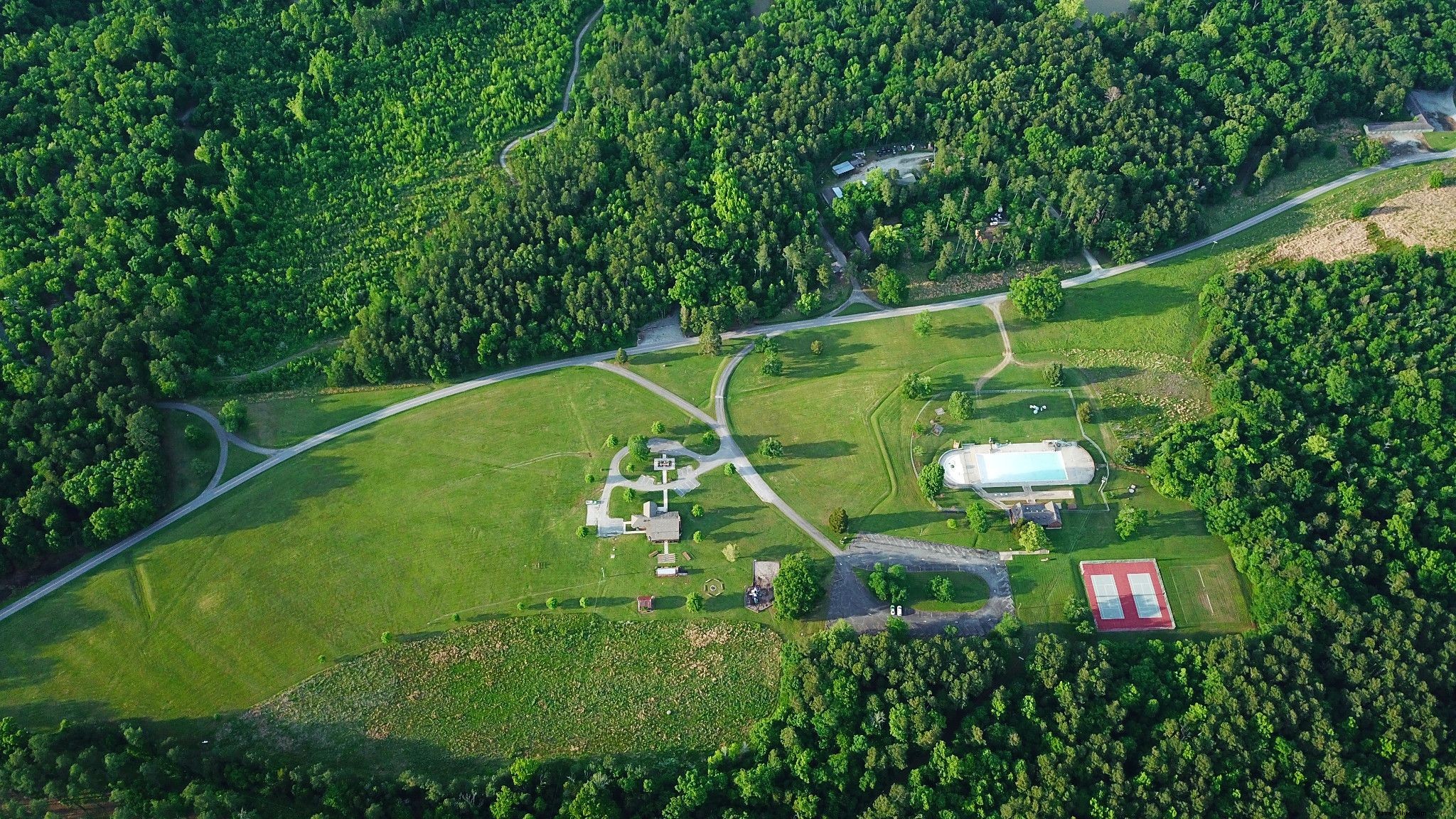 10 Easy Beginner Hiking Trails in Virginia for Families with Kids