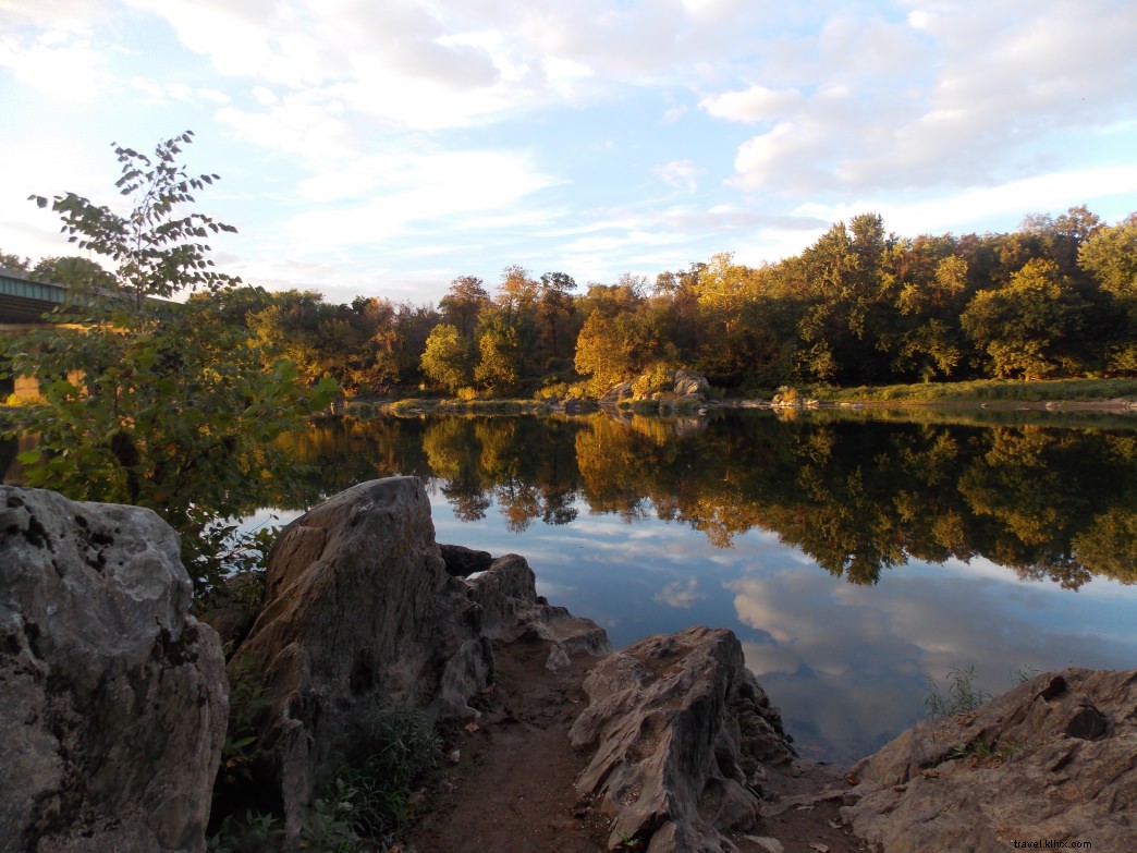 Top 10 Best Places for Fall Foliage in Virginia: Stunning Leaf-Peeping Spots