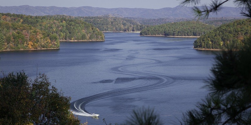 10 Premier Waterfront Sports Venues in Virginia for Your Next Event