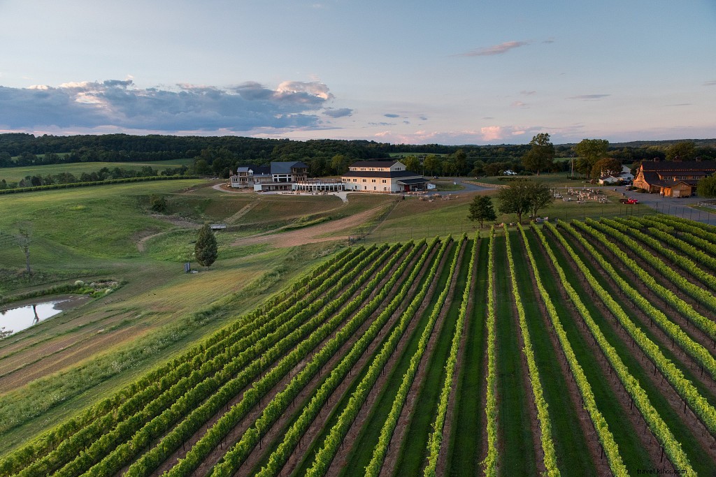 Explore Virginia s Potomac River: Ultimate Guide to Restaurants, Breweries, Wineries & Waterfront Adventures