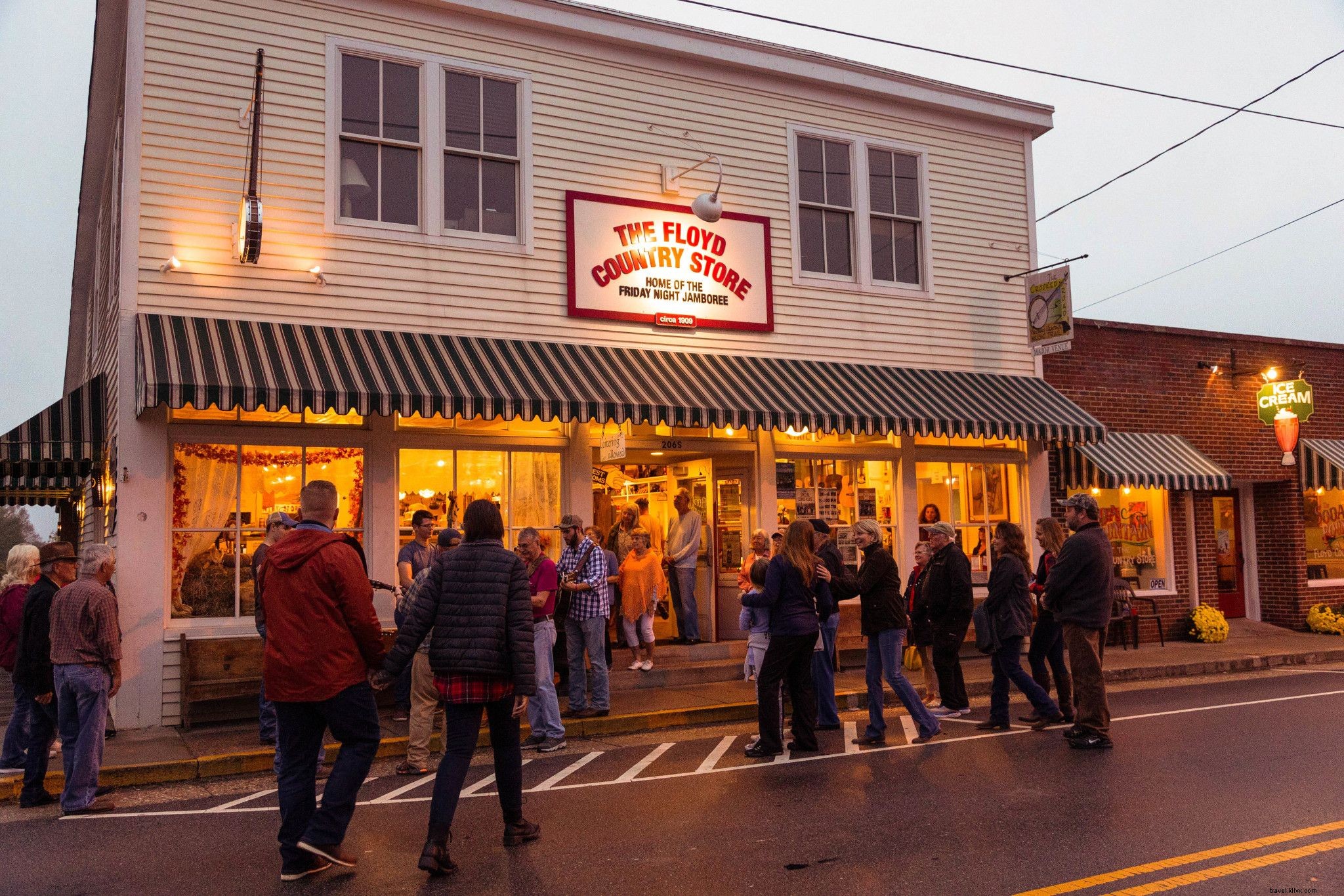 9 Unforgettable 48-Hour Fall Getaways in Virginia for October