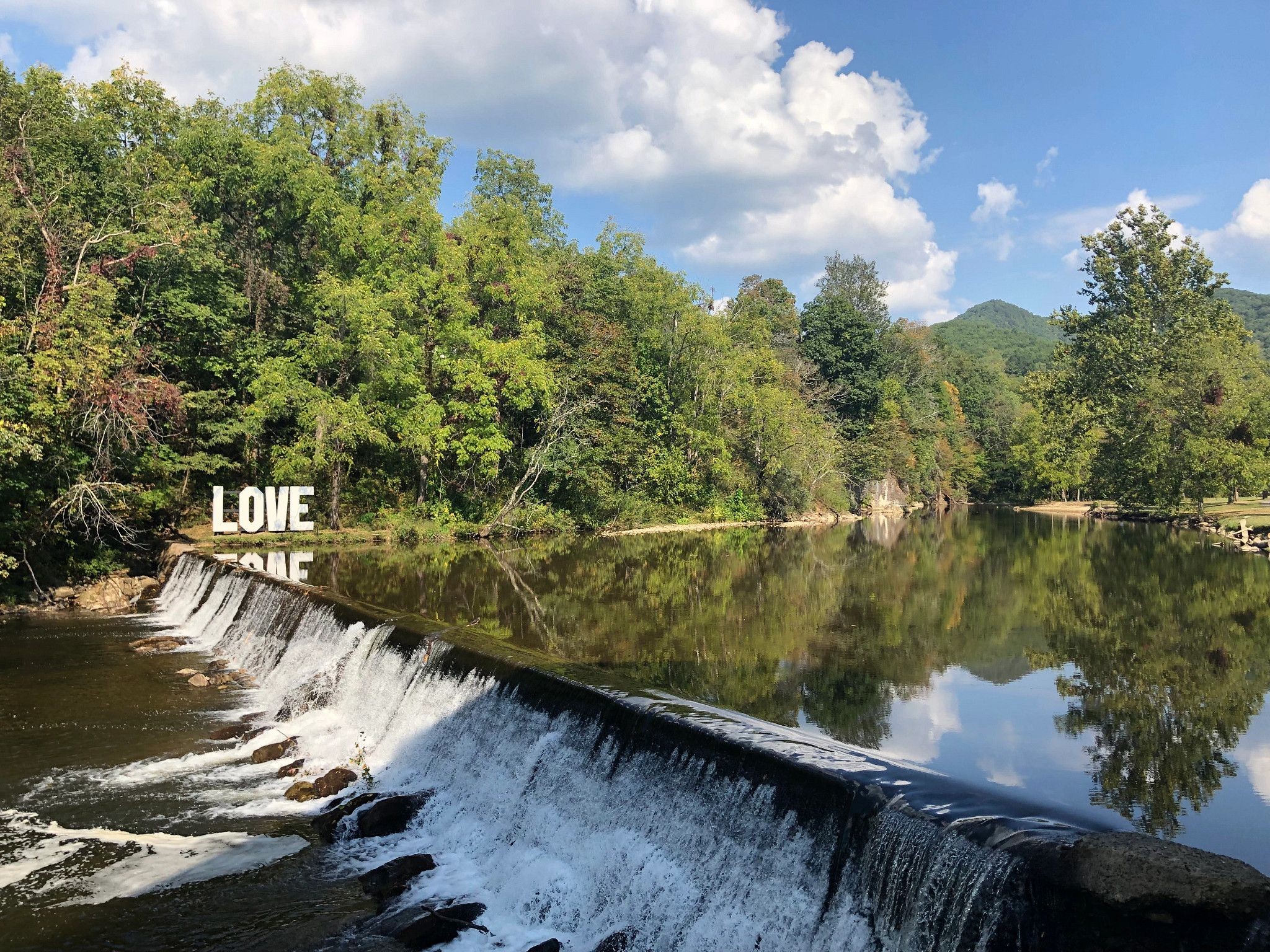 Virginia s Best Waterfront Restaurants: Scenic Dining with Fresh Seafood