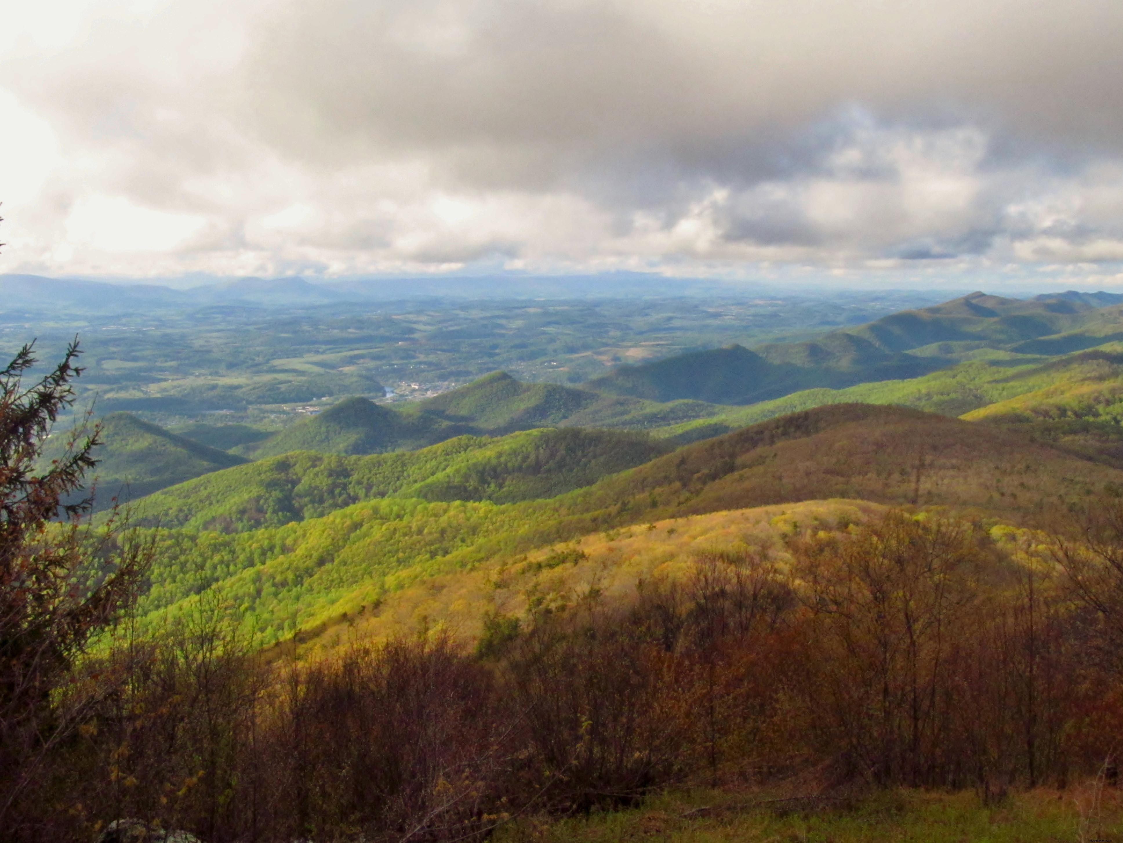 Top 10 Best Hikes on the Appalachian Trail in Virginia