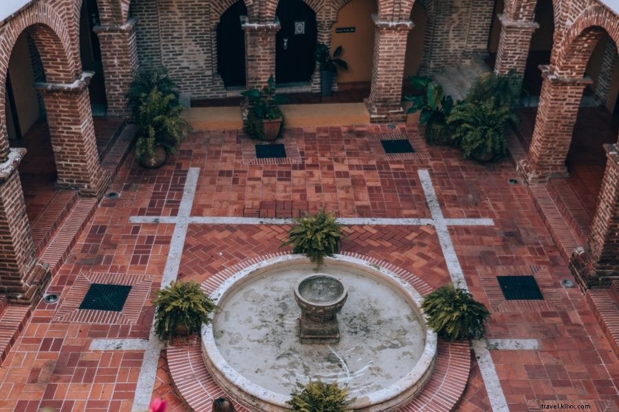 Dominican Republic Travel Guide: Best Hotels, Attractions, Food & 7-Day Itinerary