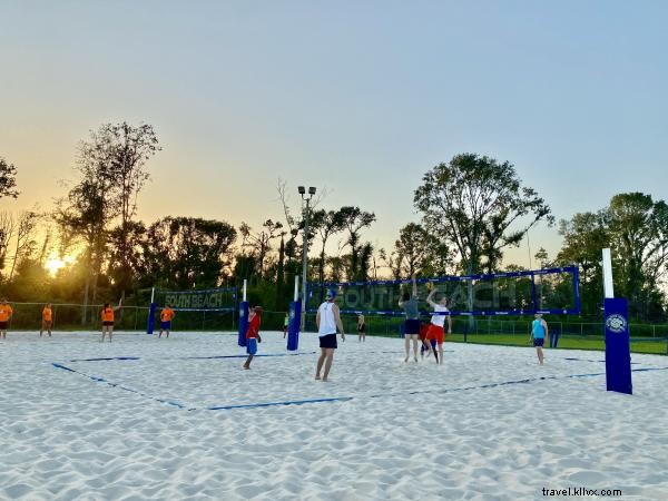 South Beach Sports Bar & Grill: Premier Sand Volleyball and Outdoor Fun in Southwest Louisiana 🏐