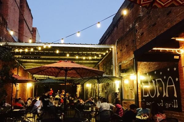 Ultimate Guide to the Best Breakfast and Brunch Spots in Lake Charles, Louisiana