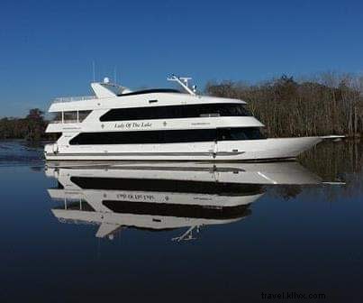 Romantic Lakeside Date Ideas for Valentine’s Day and Beyond