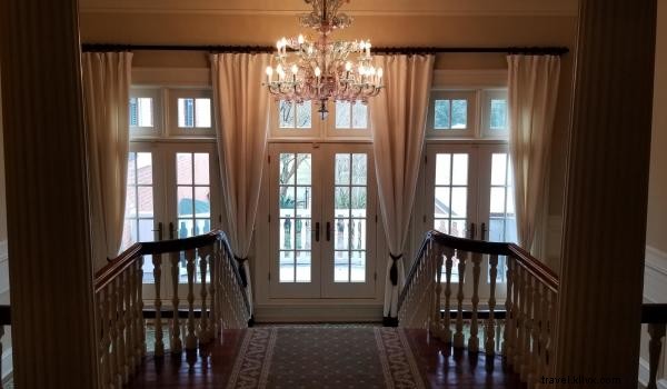 Discover Timeless Luxury and Southern Hospitality at Della Belle Bed & Breakfast