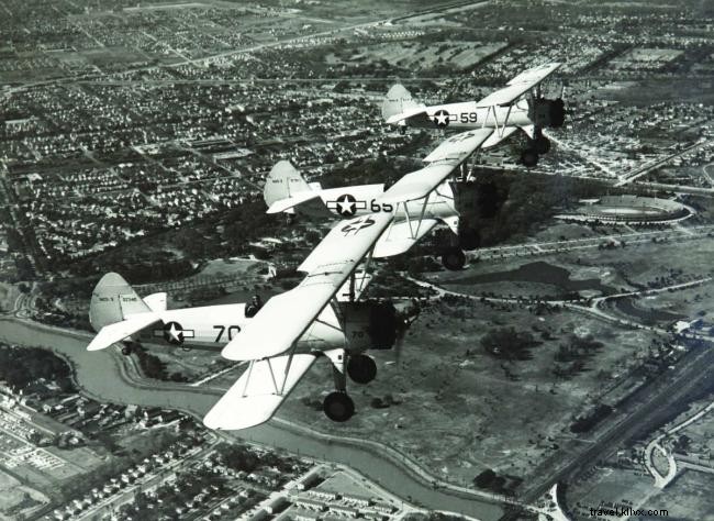 Louisiana s Heroic Call to Duty: The Pelican State s Role in World War II