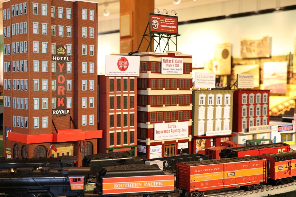 Why Christmas Under the Oaks is a Must-Visit Holiday Festival in Sulphur, Louisiana