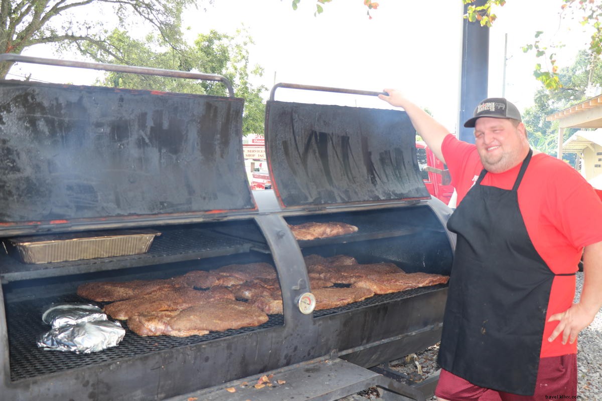 Paul s Rib Shack Barbecue: Lake Charles  Bishop of BBQ Ignites Primal Cravings