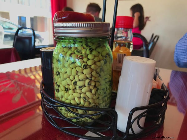 Mama Reta’s Kitchen: Authentic Southern Hospitality That Feels Like Family