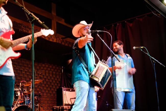 Groovin  at the Grove: Lake Charles  Must-Attend Spring Music Series