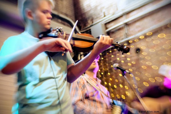 Essential Spotify Louisiana Playlist: Cajun, Zydeco & Swamp Pop for Your Road Trip to Lake Charles