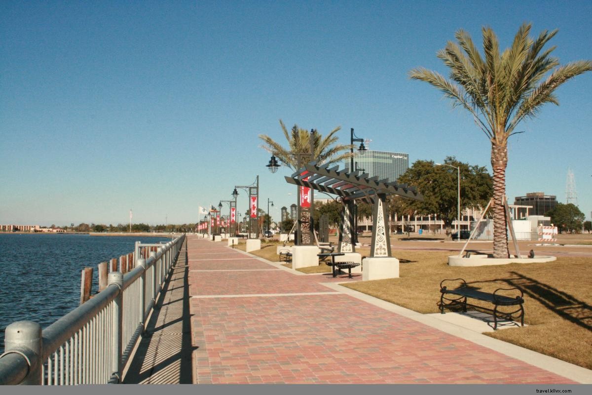 Free and Affordable Fitness Options in Lake Charles: Parks, Trails, and Group Workouts