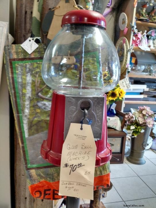 Discover Premier Antique Shops in Southwest Louisiana s Lake Area