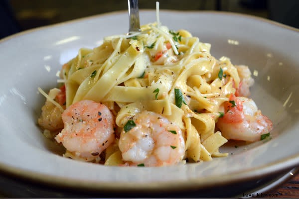 Garlic Shrimp with Fresh Fettuccine Pasta: A Healthier Classic from Chef Jeff | #EatSWLA