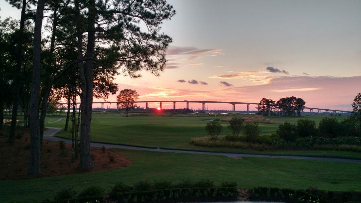 Autumn Delights: Award-Winning Cuisine, Signature Cocktails & Stunning Views at The Country Club at Golden Nugget