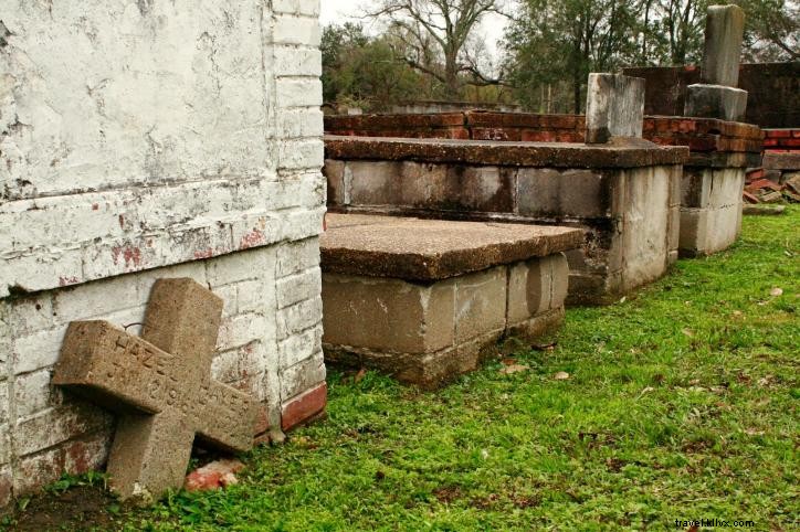 Beware the Feu Follet: Louisiana s Ghostly Marsh Lights and Cajun Folklore Legend