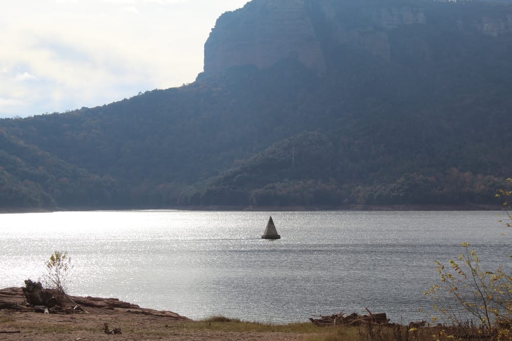10 Remarkable Submerged Cities Visible from Land Around the World