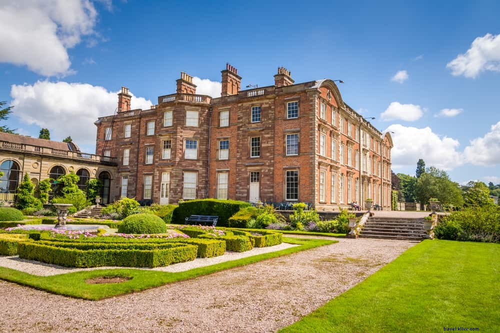 Discover 15 Stunning Places to Visit in Staffordshire: Hidden Gems and Historic Wonders