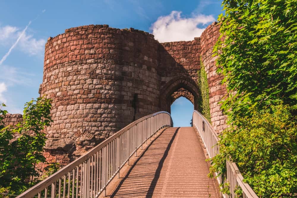 Top 15 Most Beautiful Places to Visit in Cheshire: Historic Gems and Scenic Wonders