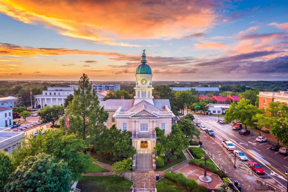 24 Most Beautiful Places to Visit in Georgia: Scenic Wonders and Hidden Gems